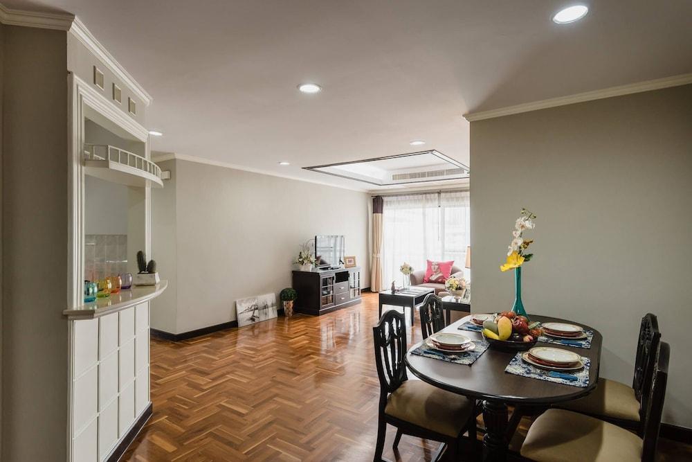 Cnc Residence Bangkok Esterno foto