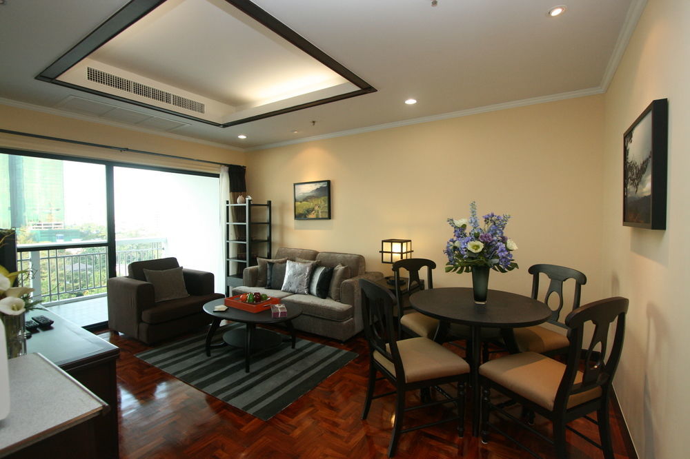 Cnc Residence Bangkok Esterno foto