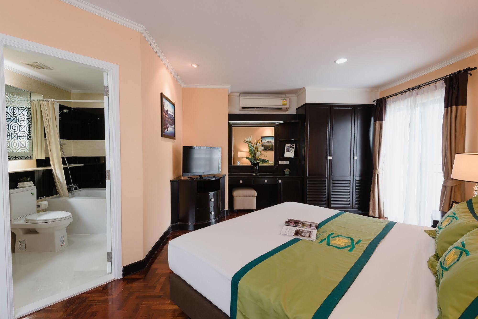 Cnc Residence Bangkok Esterno foto